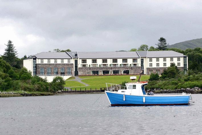 Golden'S Cove Apartments At Sneem Hotel Экстерьер фото