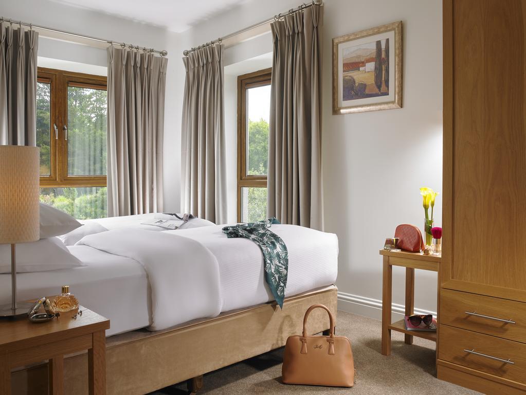 Golden'S Cove Apartments At Sneem Hotel Экстерьер фото